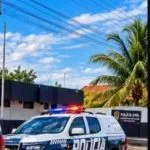 Homem com mandados em aberto é preso em Água Clara