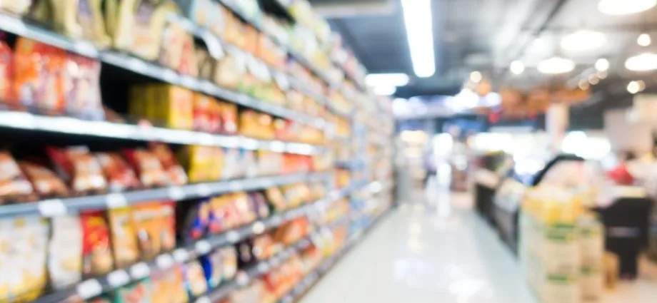 Idoso morre após parada cardíaca em supermercado em Corumbá