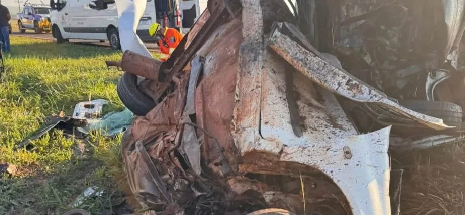 Acidente com van da Saúde em Itaquiraí deixa quatro mortos