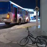 Criança de 11 anos atropelada por ônibus em estado gravíssimo