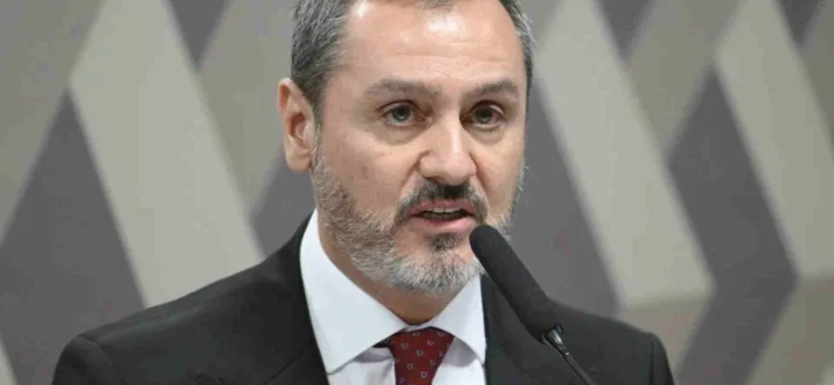 Uso de inquérito das fake news para solicitar relatórios é criticado por juristas