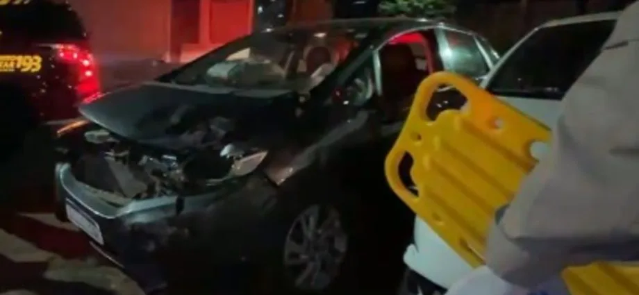 Colisão entre veículos no Jardim Tijuca deixa motoristas feridas