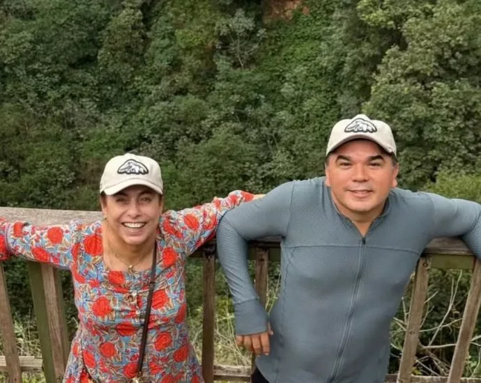 Cissa Guimarães visita Buraco das Araras em Jardim, MS