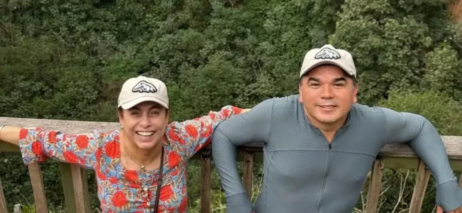 Cissa Guimarães visita Buraco das Araras em Jardim, MS