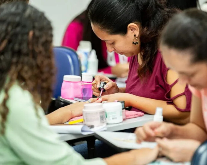Cursos gratuitos para jovens em Campo Grande começam na próxima semana