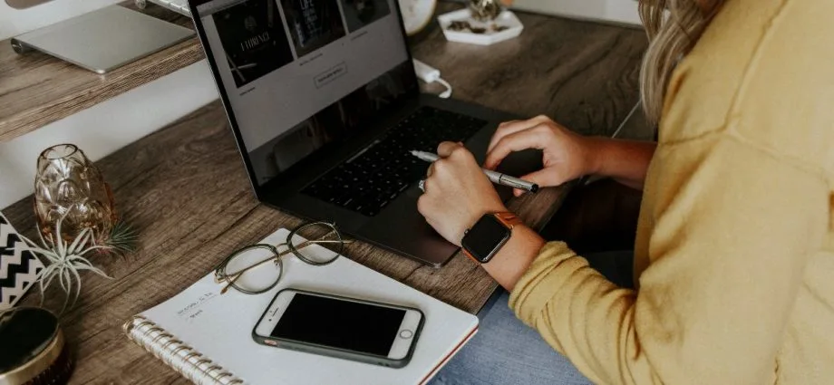UFGD oferece cursos gratuitos online de idiomas até 22 de setembro