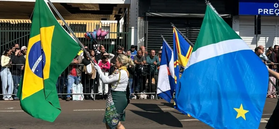 Desfile de 7 de Setembro reúne 12 mil em Campo Grande