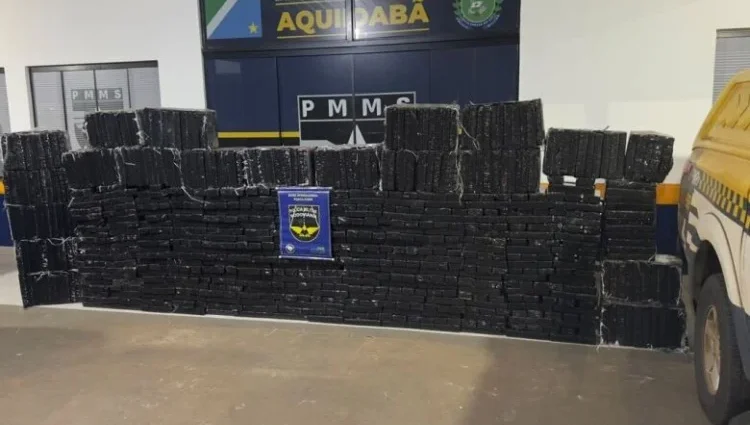 Adolescente apreendido com 1,1 tonelada de maconha em Ponta Porã