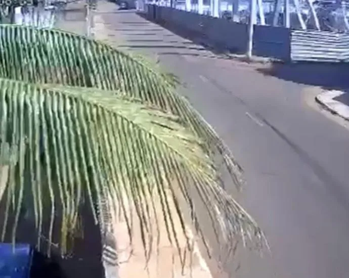 Desabamento de Estrutura em Campo Grande Mata Dois Trabalhadores