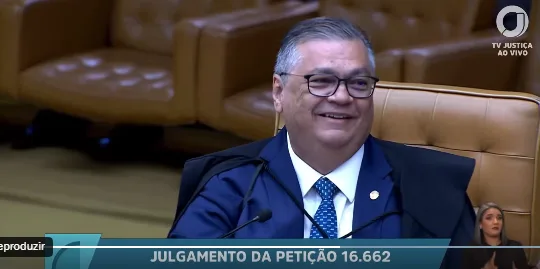 Flávio Dino questiona Fachin sobre vídeo de Fábio Porchat durante julgamento no STF