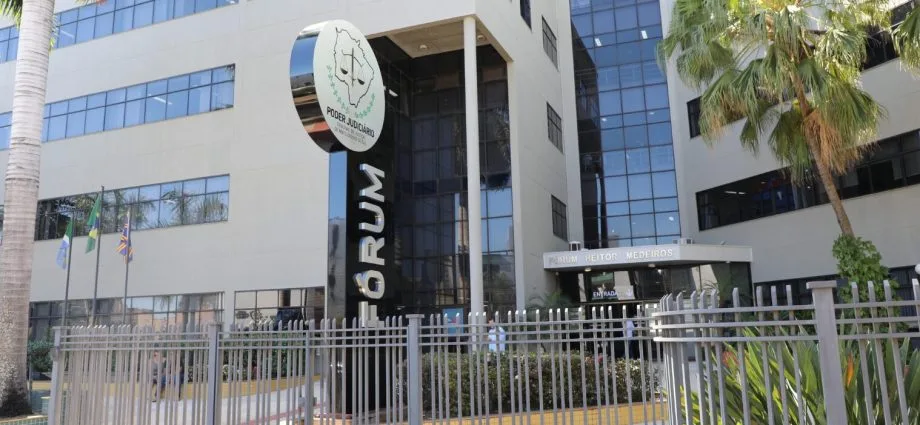 Campo Grande: Empresa condenada por não realizar cirurgia plástica em consumidora