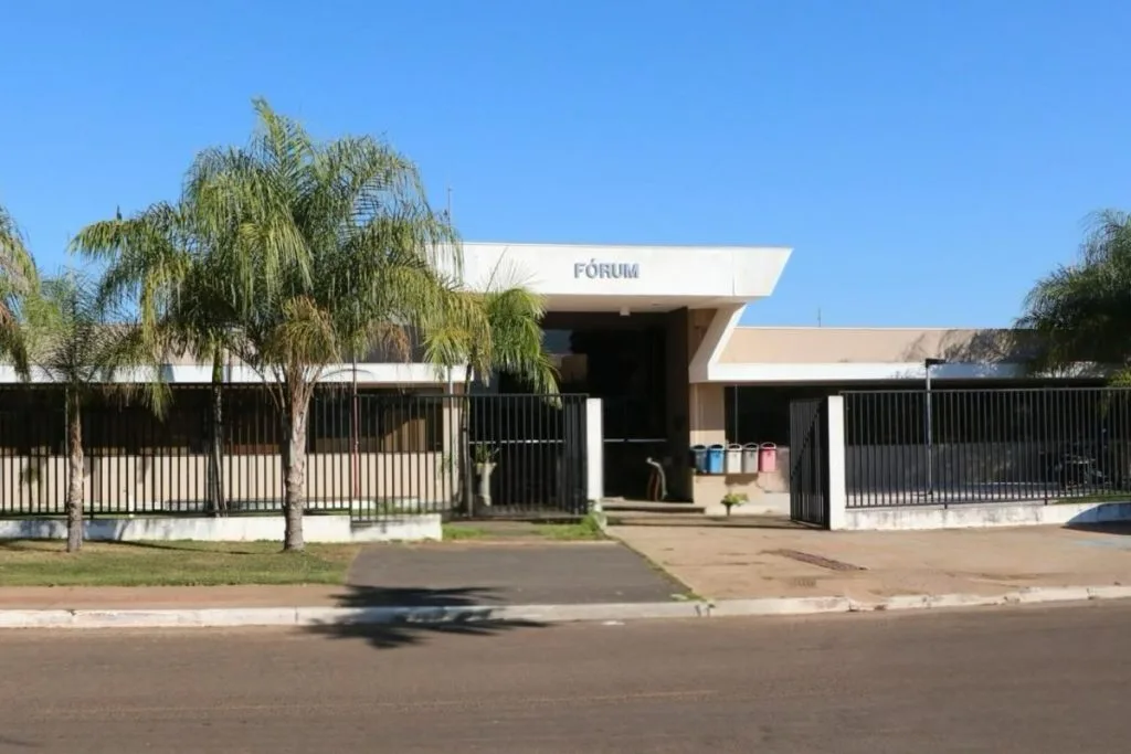 1ª Vara de Coxim, que fixou R$ 4 mil por danos morais e determinou o ressarcimento de R$ 30 gastos com táxi. (Foto: TJMS)