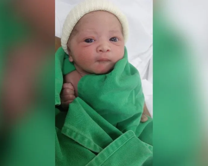 Mulher dá à luz ao 5º filho em UPA de Campo Grande sem saber que estava grávida