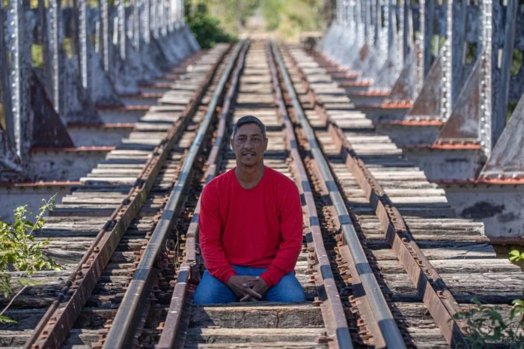Nadir é guia turístico em Miranda (Foto: Arquivo Pessoal)