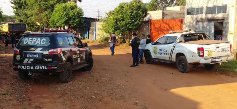 Homem é encontrado morto embaixo de árvore no Aero Rancho, em Campo Grande