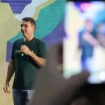 Flávio pede prisão de coordenador da Secom por fake news sobre Nossa Senhora Aparecida
