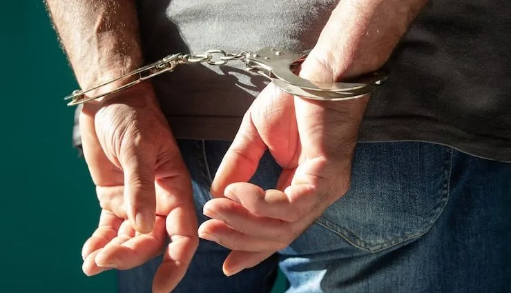 Homem é preso por tentativa de feminicídio contra a mãe em Campo Grande