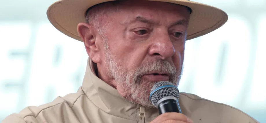 TSE suspende propaganda de Lula que associa Flávio Bolsonaro a rachadinha