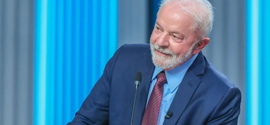 Lula não deve participar do debate na Globo, mesmo com Flávio Bolsonaro confirmando presença