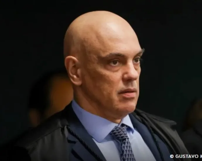 STF: Moraes deve enfrentar julgamento sobre relação com Vorcaro