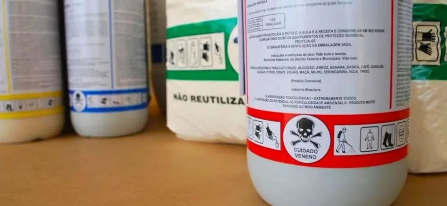 Trio é condenado por transporte de agrotóxico proibido em Ponta Porã