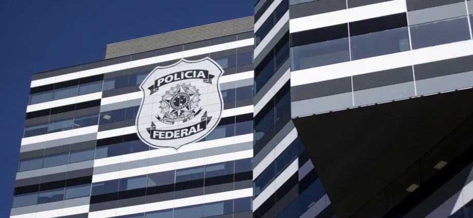 PF confirma custódia de celular de Vorcaro e responde ao STF