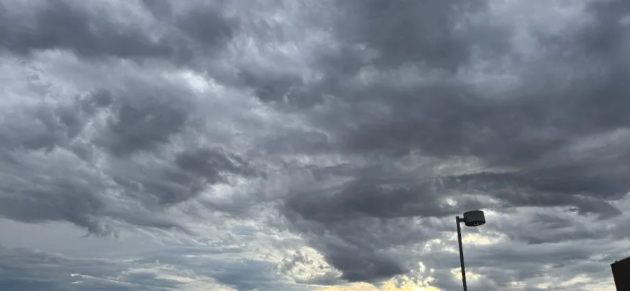 Campo Grande em Alerta para Tempestade Mesmo com Calor de Quase 40°C