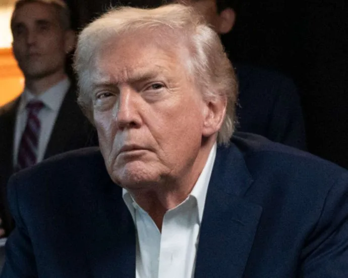 Trump anuncia nomeação de czar da IA para promover e monitorar tecnologia