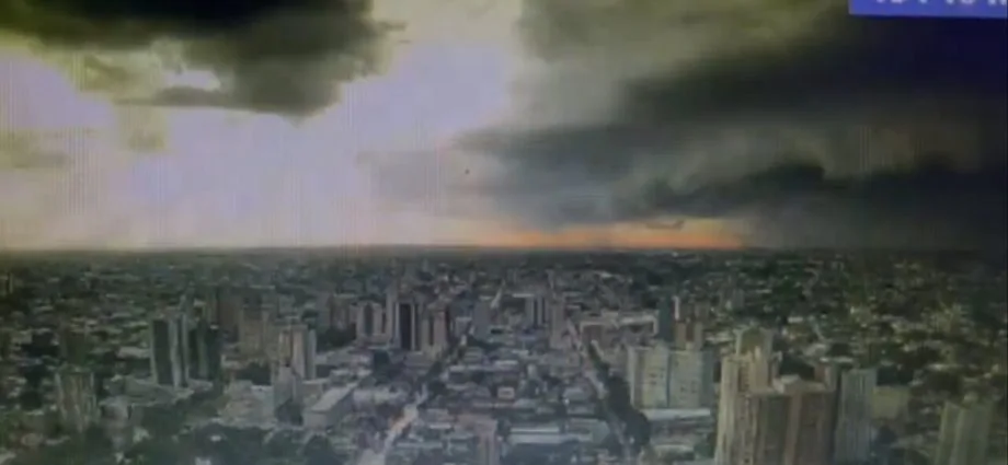 Tempestade provoca queda de árvores e blackout em Campo Grande