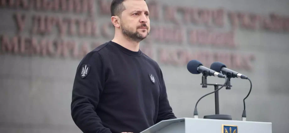 Drone russo atinge sede do SBU em Kiev
