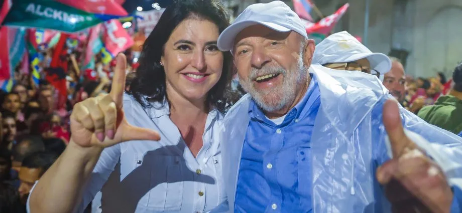 Simone Tebet volta a ser cogitada para o STF após derrota no Senado