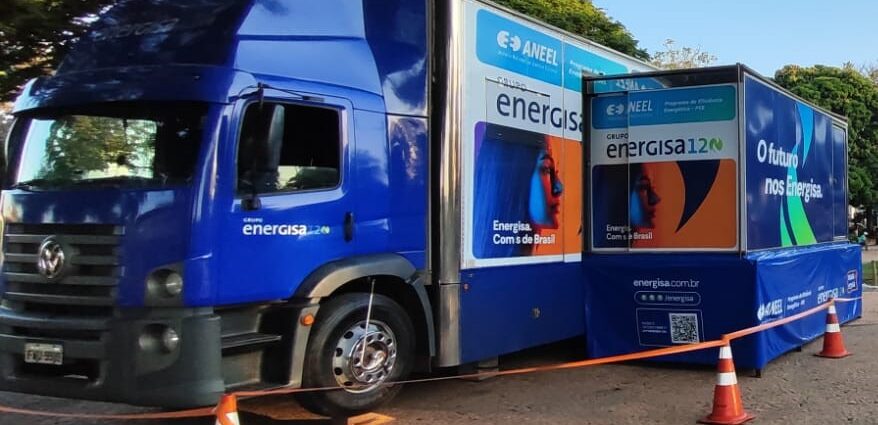 Nossa Energia oferece troca de lâmpadas e serviços em Campo Grande