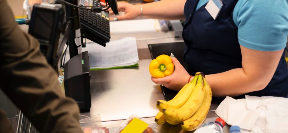 Justiça manda Carrefour e Pão de Açúcar liberarem funcionários para votar