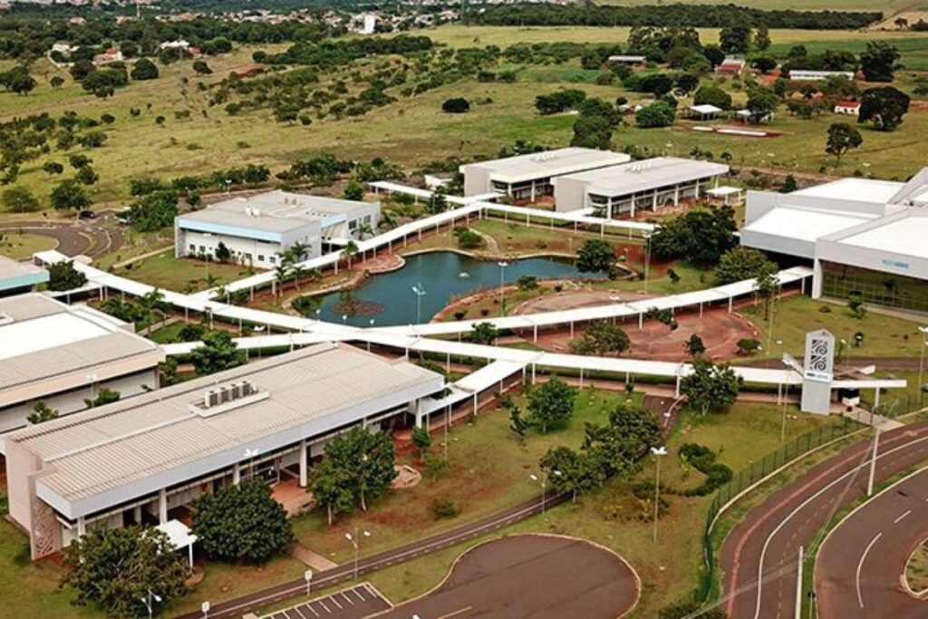 uems auxílio curso
