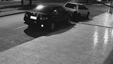 Veículo desgovernado bate em carros estacionados em Chapadão do Sul