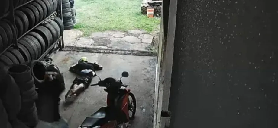 Jovem de 22 anos é assassinado em borracharia no Jardim Centro-Oeste, em Campo Grande