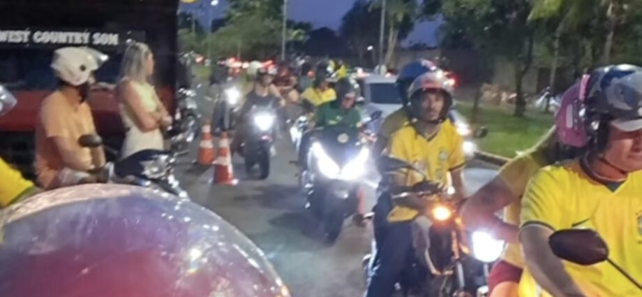 Motocarreata pró-Flávio Bolsonaro acontece neste sábado em Três Lagoas