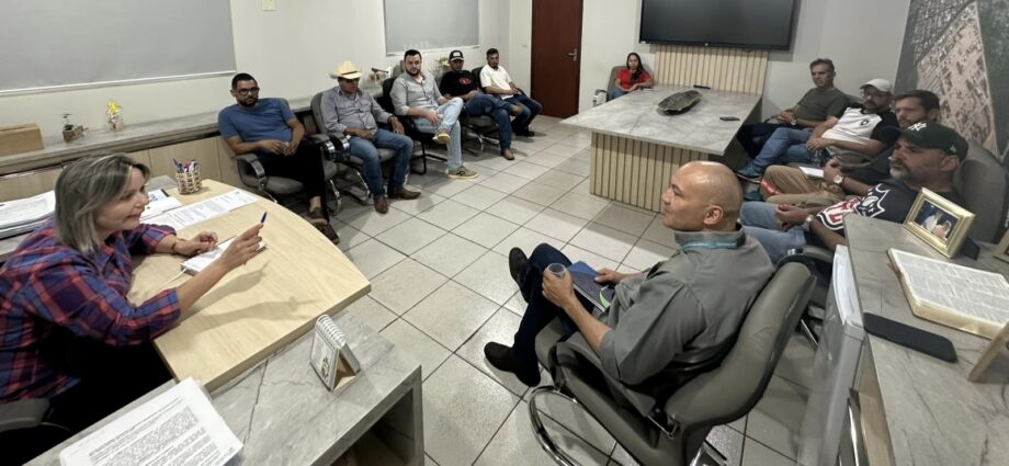 Energisa recebe cobranças por melhorias em Água Clara