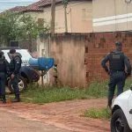 Homem é morto pela polícia após agredir esposa e ameaçar agentes em Campo Grande