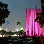 Manifestação em apoio à reeleição de Lula ocorre em Campo Grande sob chuva