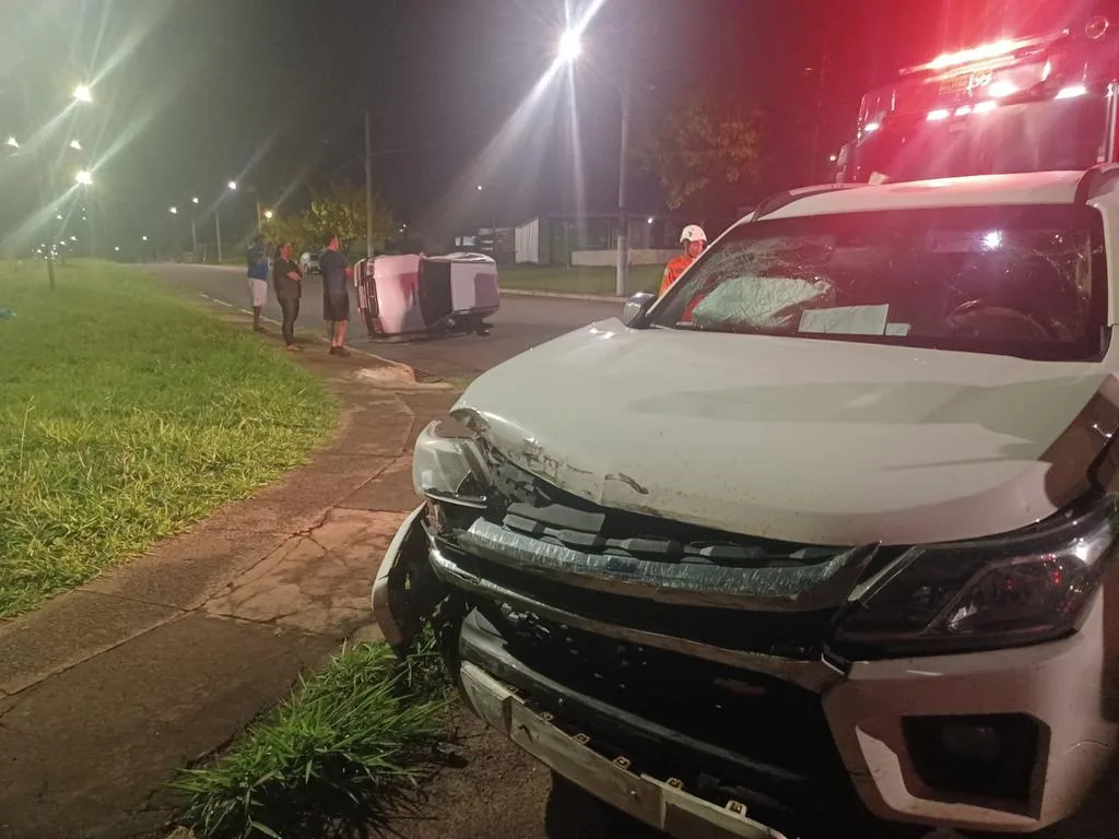 Acidente grave em Campo Grande deixa motorista ferida na Vila Piratininga