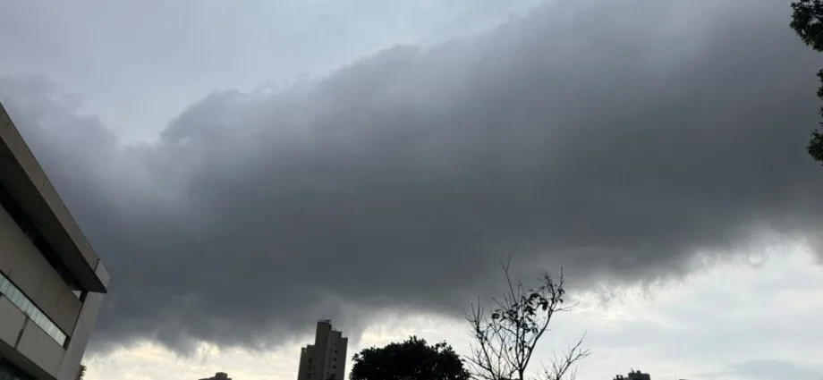 Frente fria traz chuvas e clima ameno em Mato Grosso do Sul