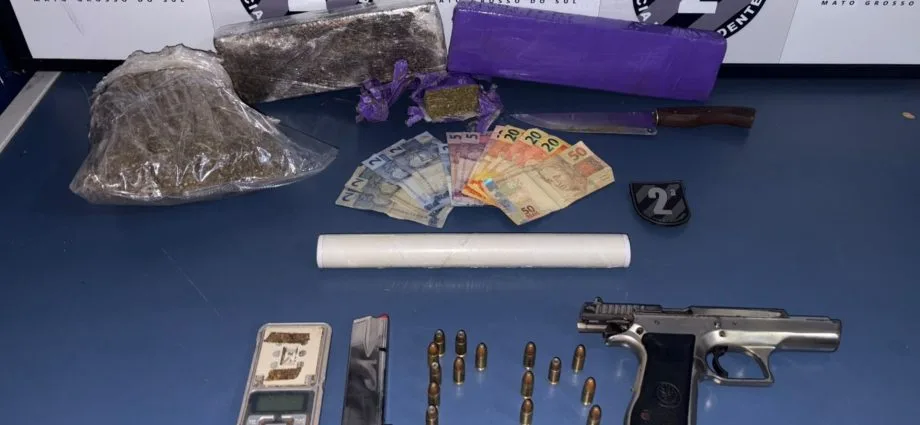 Homem é preso por posse ilegal de arma e tráfico de drogas em Caarapó