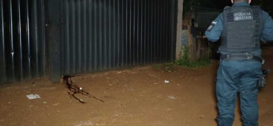 Homem é morto a tiros dentro de casa em Dourados