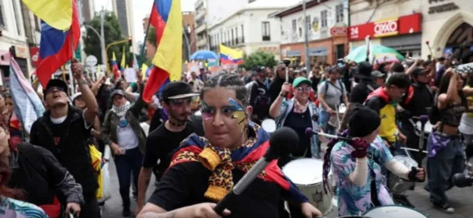 Protestos na Colômbia contra o governo de La Espriella