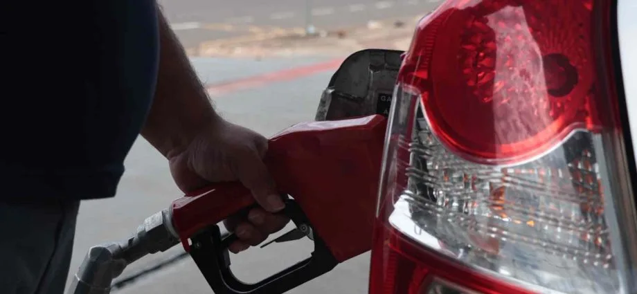 Gasolina a R$ 5,99 em Campo Grande após isenção de impostos