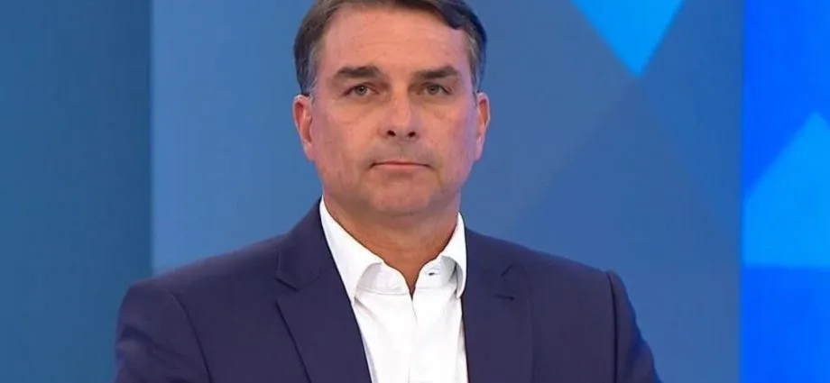 Republicanos apoia Flávio Bolsonaro no segundo turno das eleições