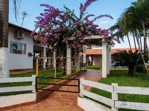 Justiça afasta gestora de asilo por irregularidades em Ribas do Rio Pardo
