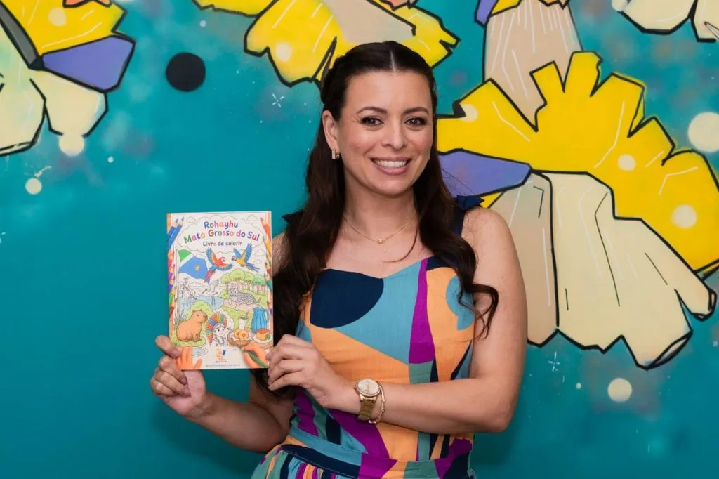 Rohayhu Mato Grosso do Sul: Livro de Colorir Apresenta Cores e Histórias