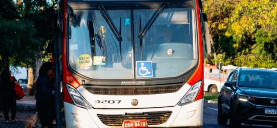 Finados em Campo Grande terá ônibus reforçados e tarifa de R$ 1,98